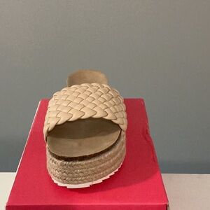 Nature Breeze Beige Platform Sandals